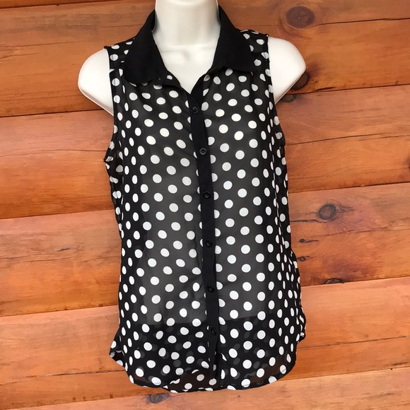 Button Down Top - Picture 2 of 6